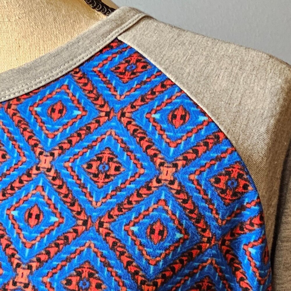 Lularoe Randy Tee - Xl - image 5
